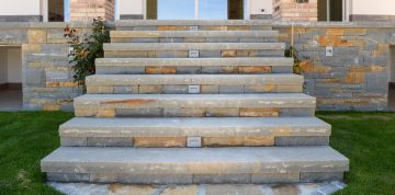 Masonry steps by Alba Pro Construction LLC