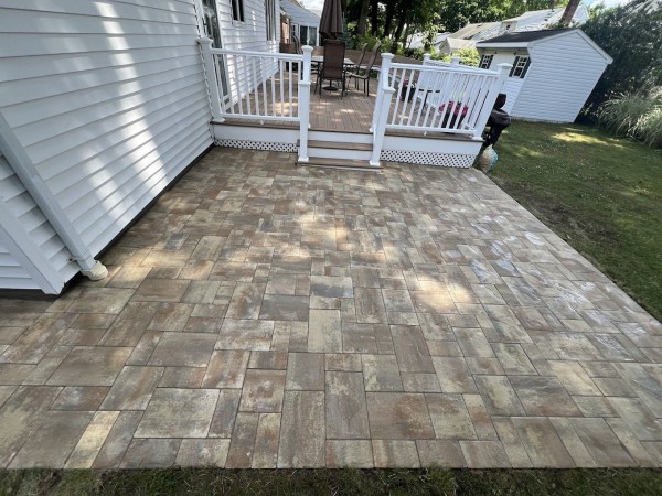 Patio in Hawthorne, NJ (3)